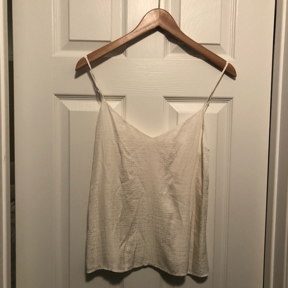 White blouse with animal print